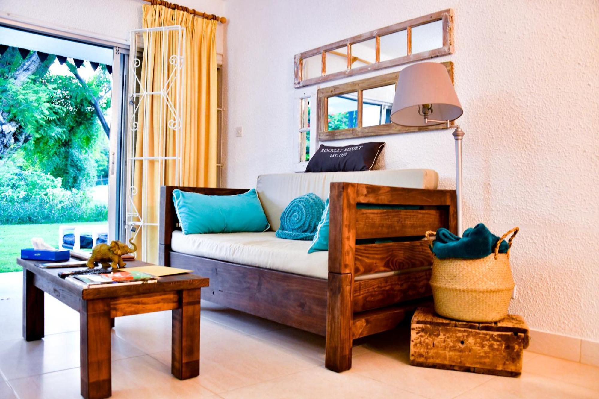 Appartamento 316 Moonshine Bridgetown Esterno foto